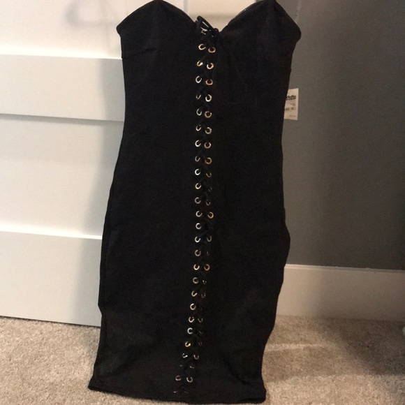 Dress - Picture 2 of 2